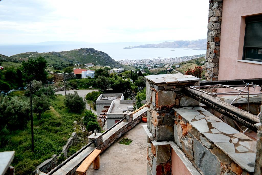 Makronas Apartments Karystos  Bagian luar foto