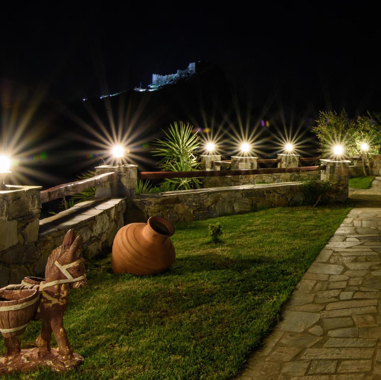 Makronas Apartments Karystos  Bagian luar foto
